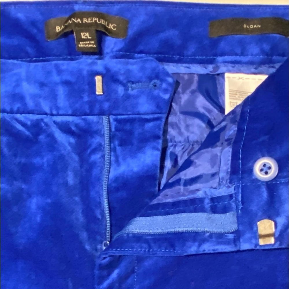 Banana Republic Sloan Fit Blue Velvet Pants, size 12L - Picture 5 of 9